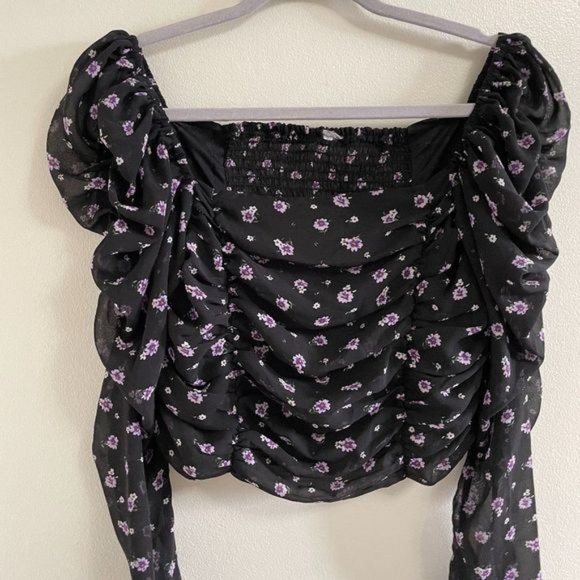H&M long sleeves Draped fitted square neck puff sleeves blouse black floral sz m - Picture 2 of 7